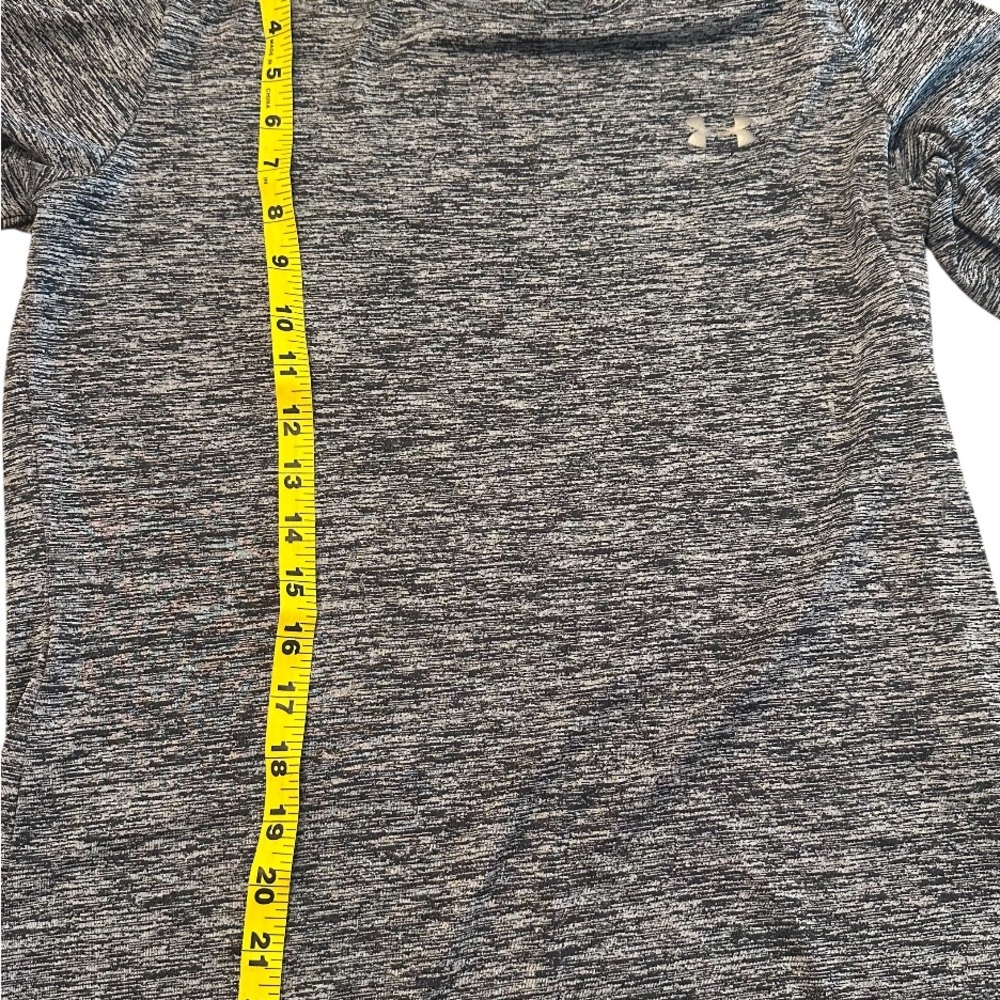 Under Armour Heathered Black Long Sleeve Top HeatGear Loose Mens Small Shirt Top - Picture 3 of 6